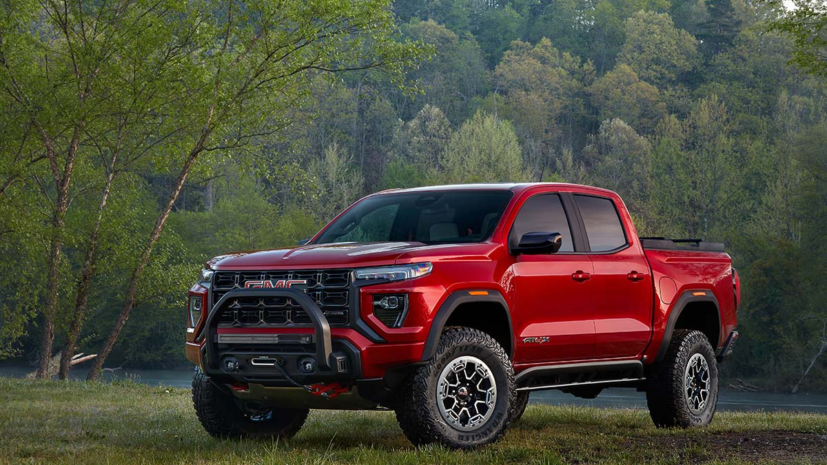 Here's a First Look at the 2024 GMC Canyon AT4X AEV Edition Autotrader