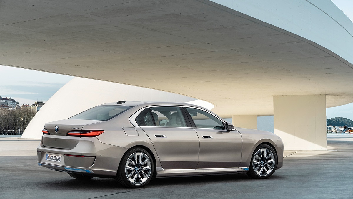 2024 BMW 7 Series in tan.