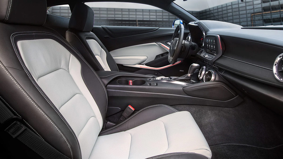 2024 Camaro Interior Linn Lyndsey