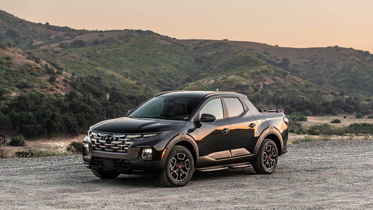 2025 Hyundai Santa Cruz XRT Brings a Tough Look Autotrader