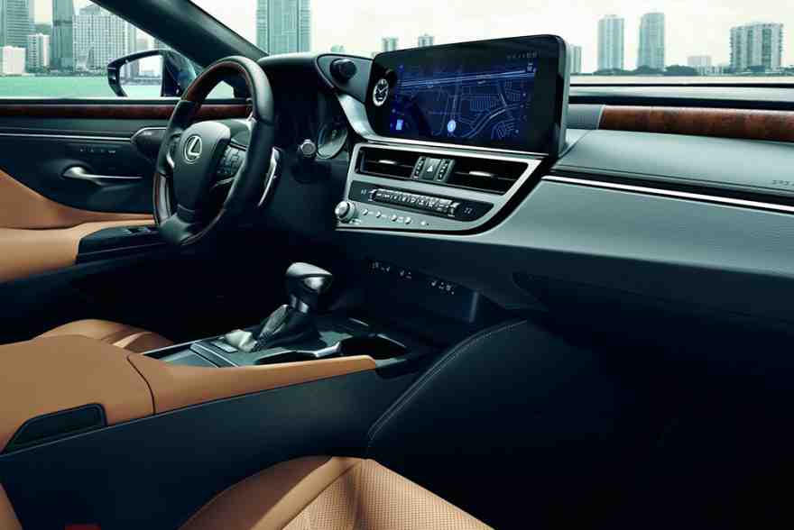 2024 Lexus ES Choosing the Right Trim Autotrader