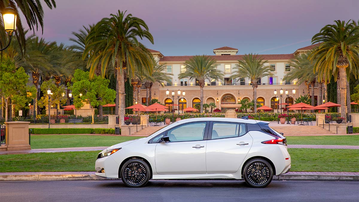 2024 Nissan Leaf exterior.