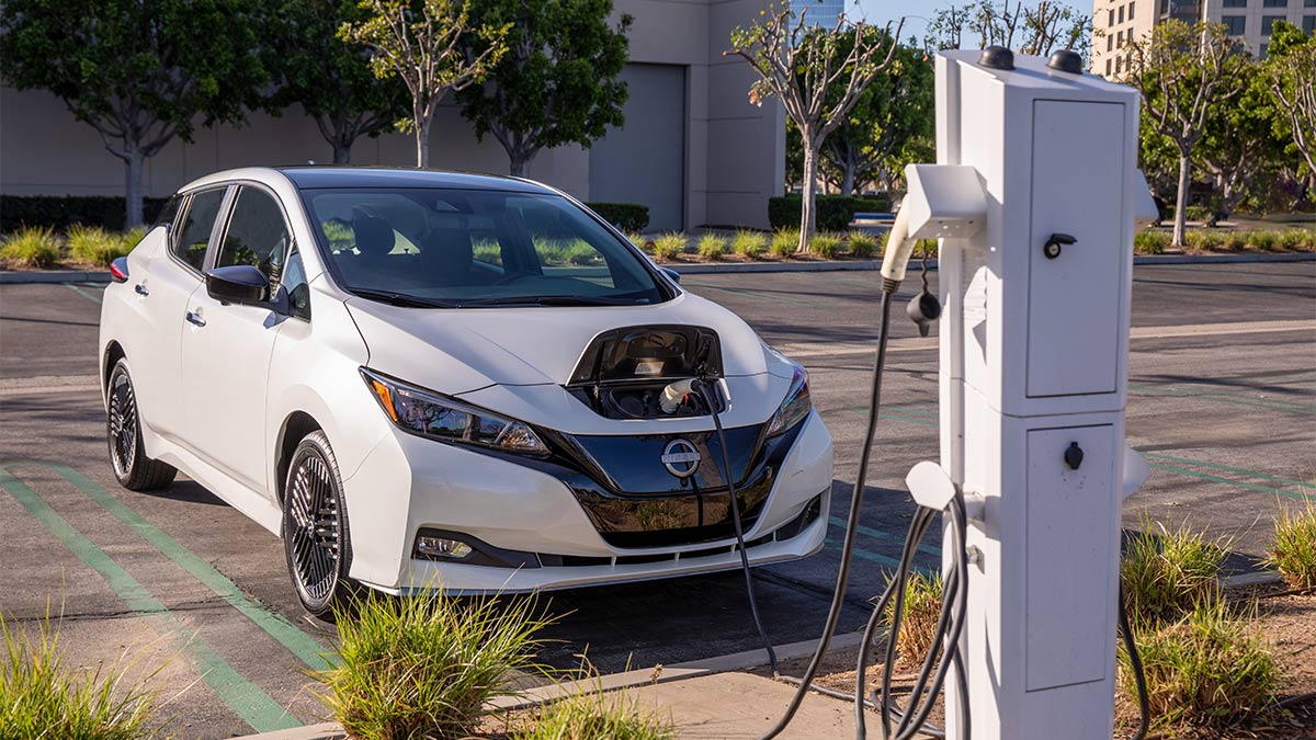 2024 Nissan Leaf exterior.