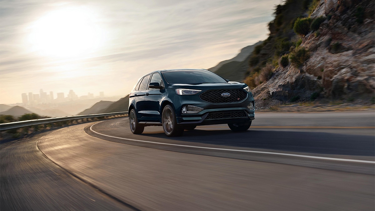 2024 Ford Edge in blue.