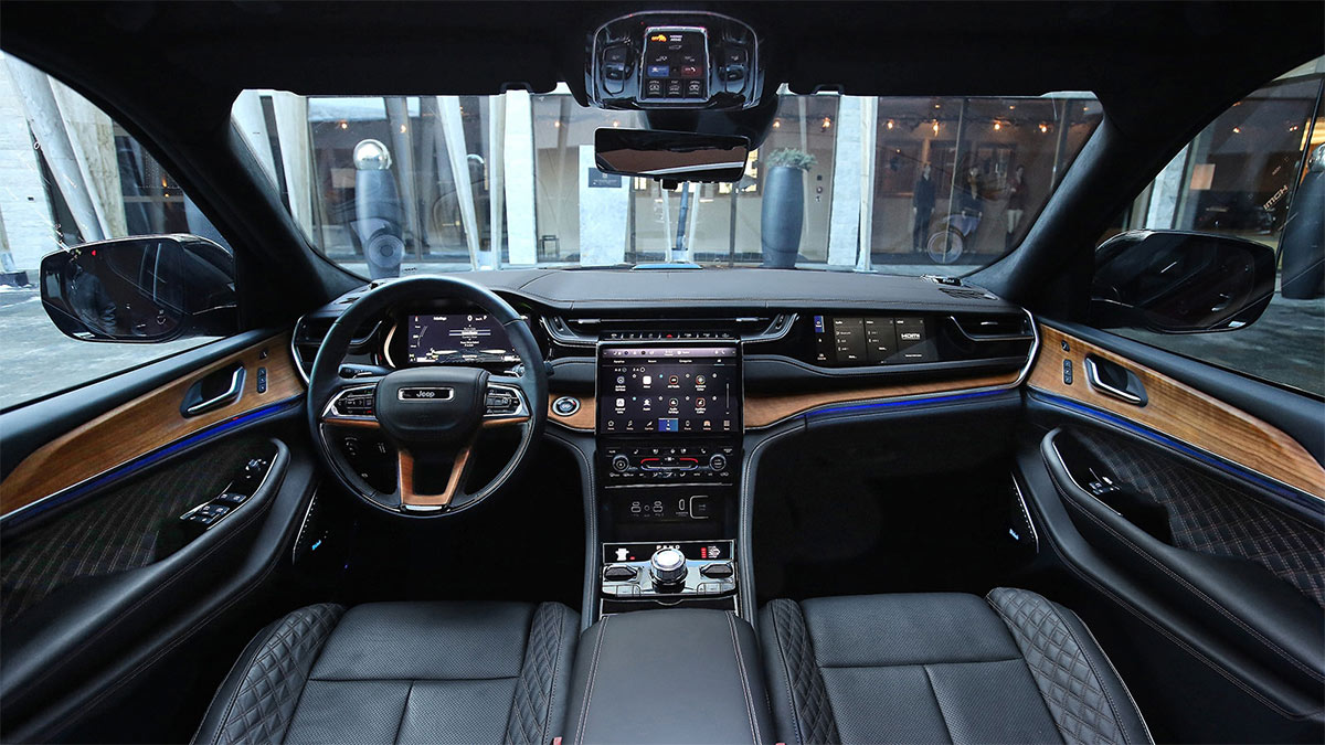 2024 Jeep Grand Cherokee Choosing the Right Trim Autotrader