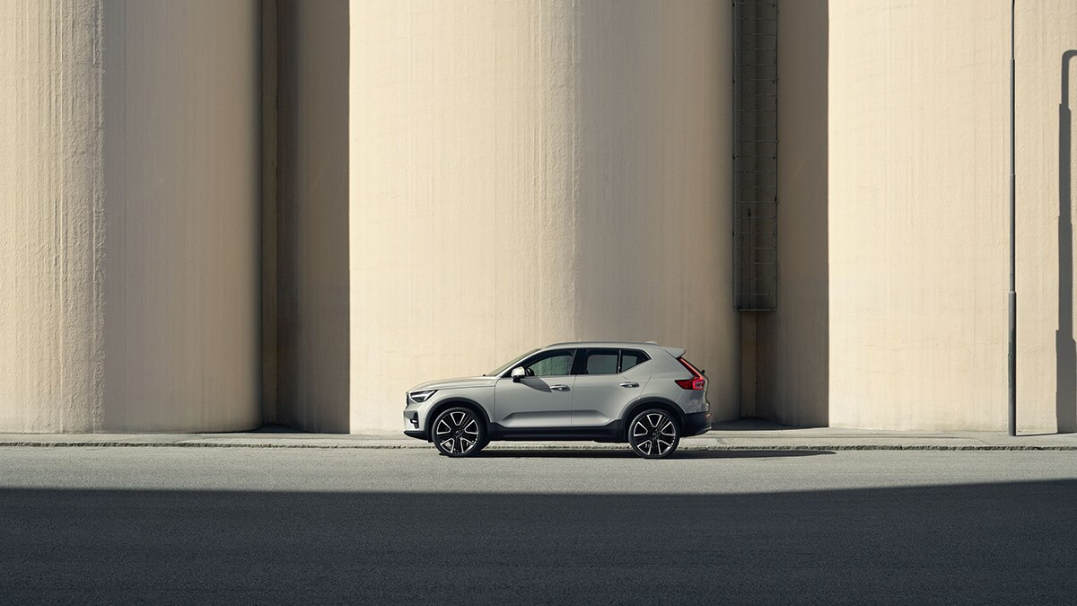 2024 Volvo XC40 in silver.