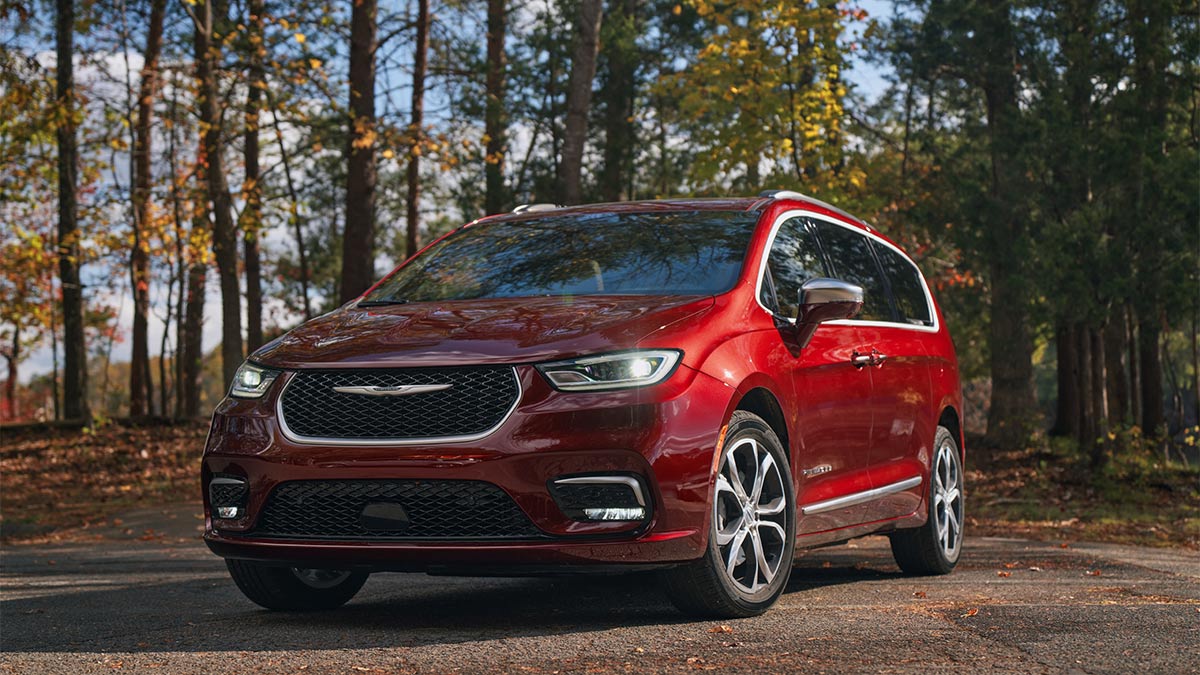 2024 Chrysler Pacifica in red.