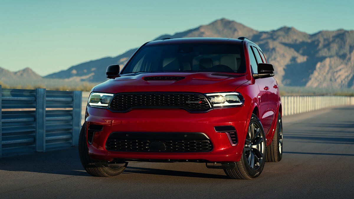 2024-dodge-durango-rt-front-left