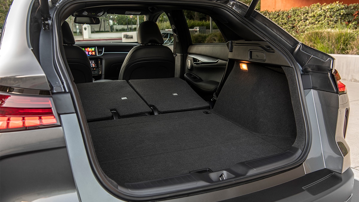 The cargo area of the 2024 Infiniti QX55.