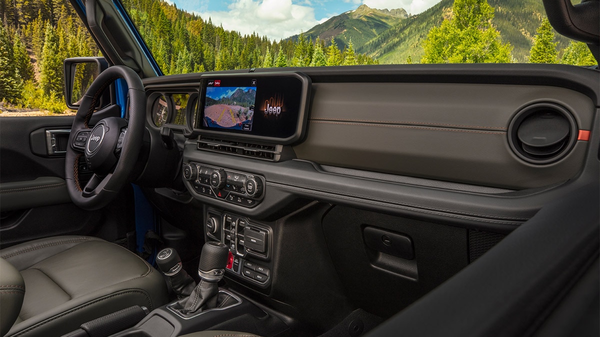 All 2024 Jeep Gladiators sport a new 12.3-inch infotainment touchscreen. 