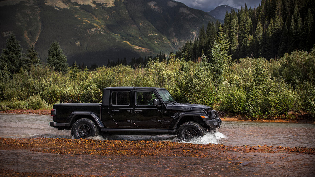 2024 Jeep Gladiator Built for Adventure and Beyond Autotrader