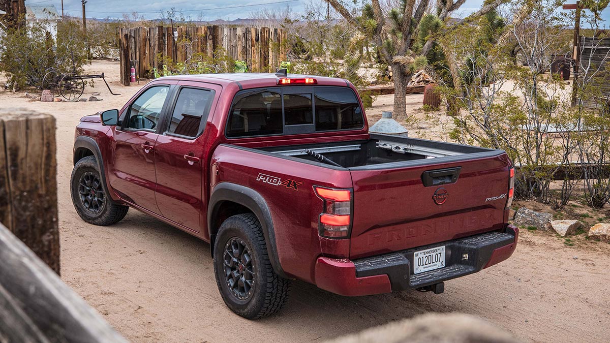 2024-nissan-frontier-rear-left