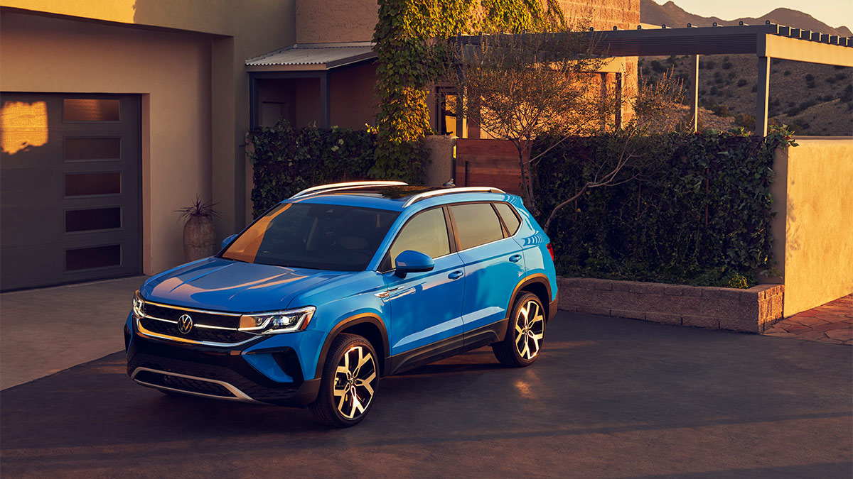 2024-volkswagen-taos-left-side