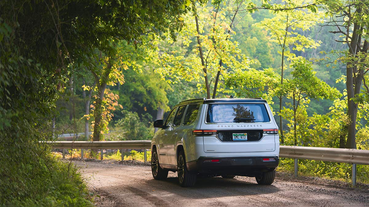 2024 Jeep Grand Wagoneer in white.
