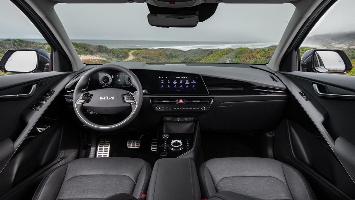 All 2024 Kia Niro PHEVs come with a digital gauge cluster and a 10.25-inch touchscreen.