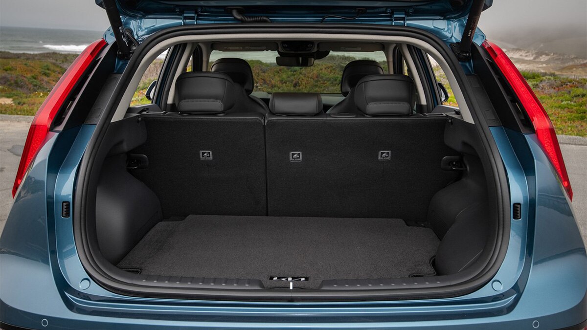 The cargo floor of the 2024 Kia Niro PHEV lifts up to reveal a hidden storage well. 