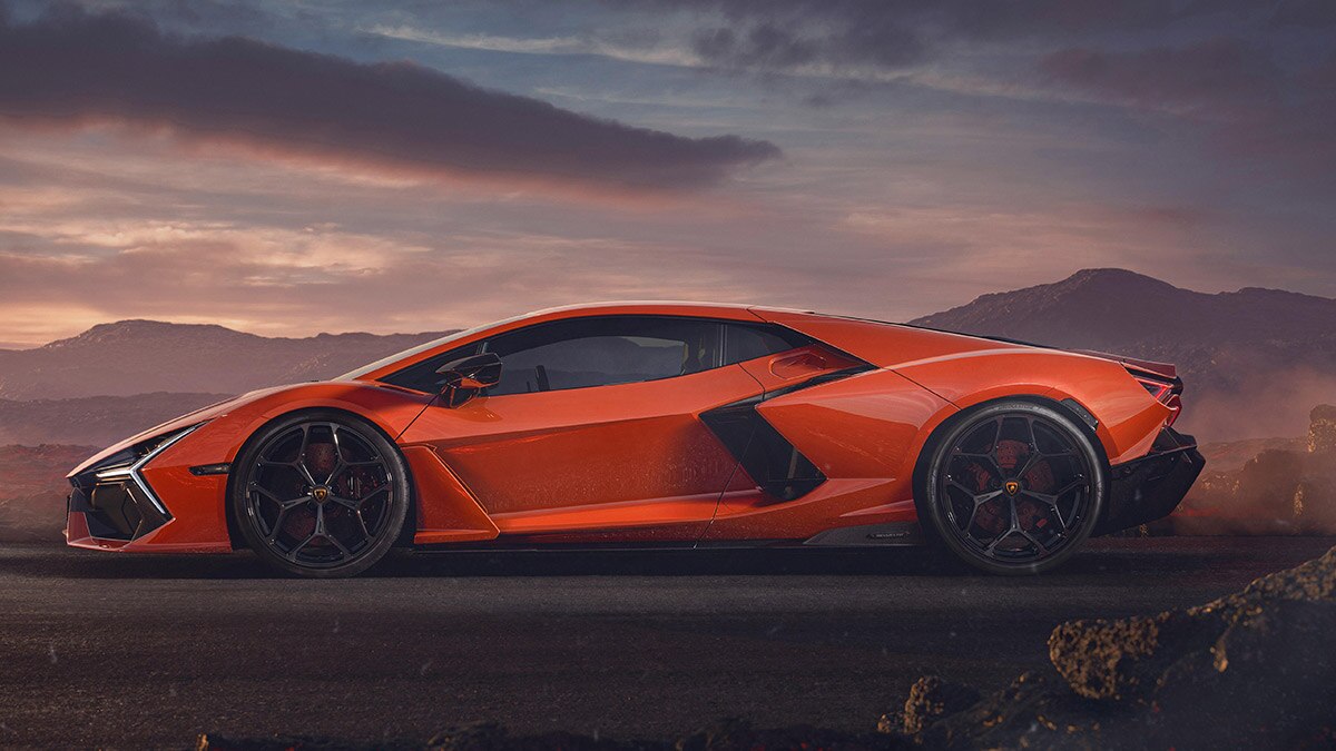 Revuelto Is a 1,001Horsepower Hybrid Hypercar Autotrader