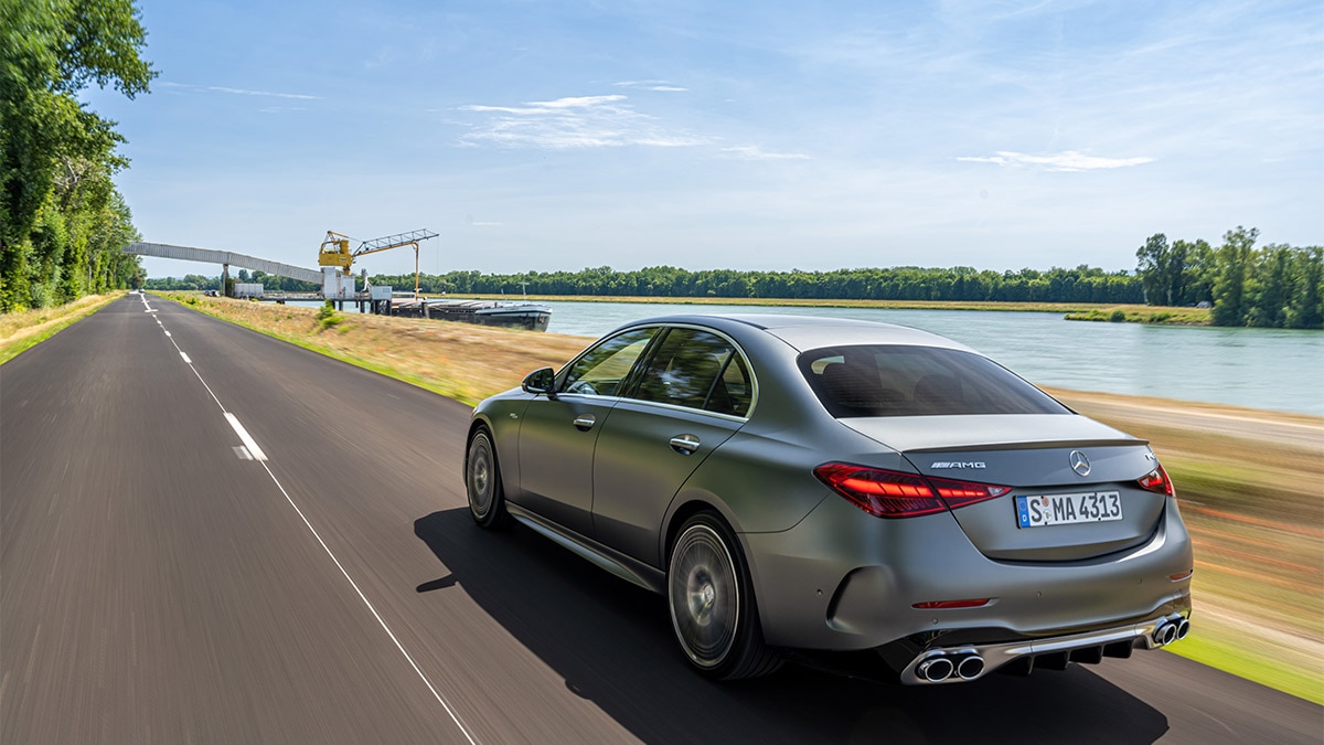2024-mercedes-c-class-rear