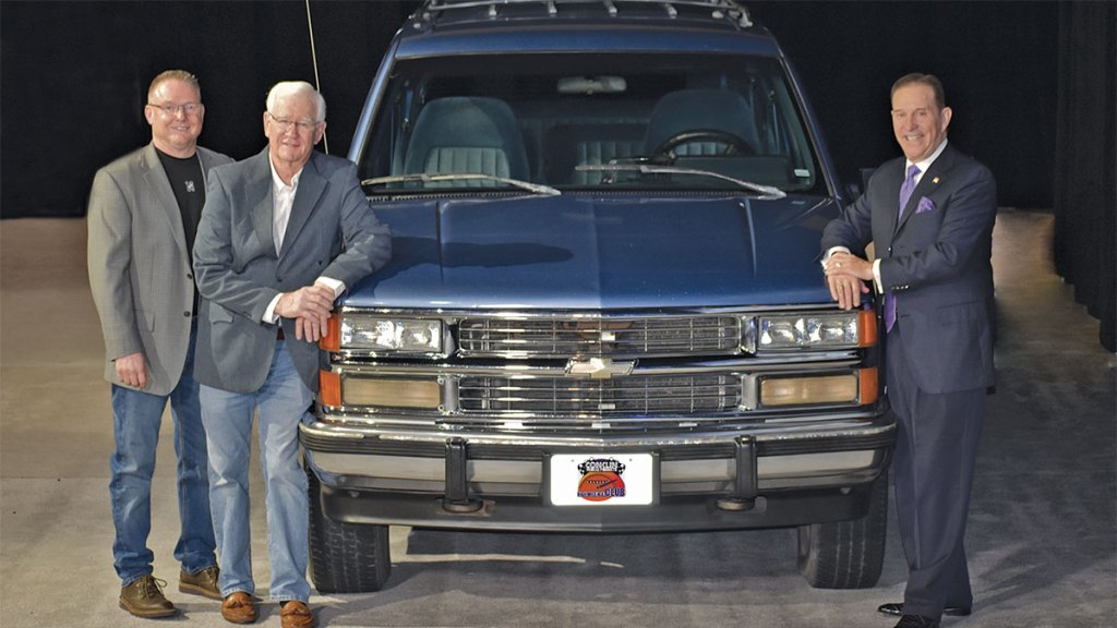 1994 Chevrolet Suburban owned by Ben Welch and driven one million miles