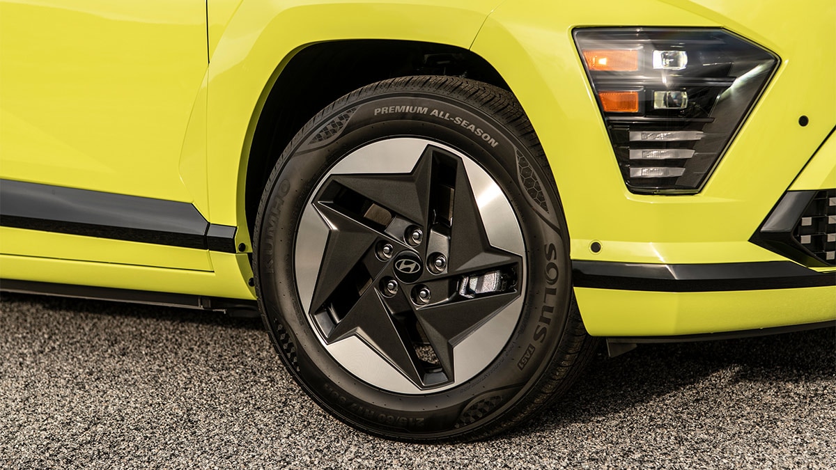 The 2024 Hyundai Kona Electric has 17-inch alloy wheels and all-season tires with low rolling resistance. 
