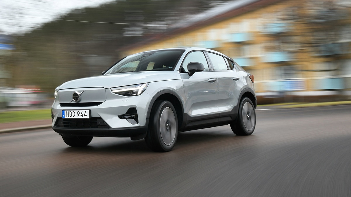 The 2024 C40 Recharge is a sloped roof version of the boxier XC40 electric SUV. 