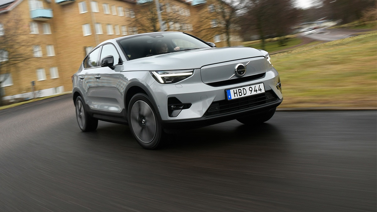 The 2024 Volvo C40 Recharge Twin has a maximum driving range of 254 miles, up from 226 last year. 