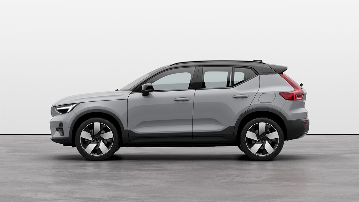 Although it looks much like a standard Volvo XC40, the XC40 Recharge is a battery-electric vehicle. 
