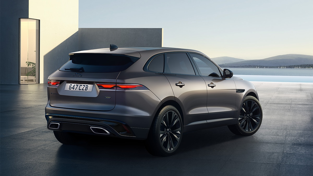 2024 Jaguar F-Pace P400