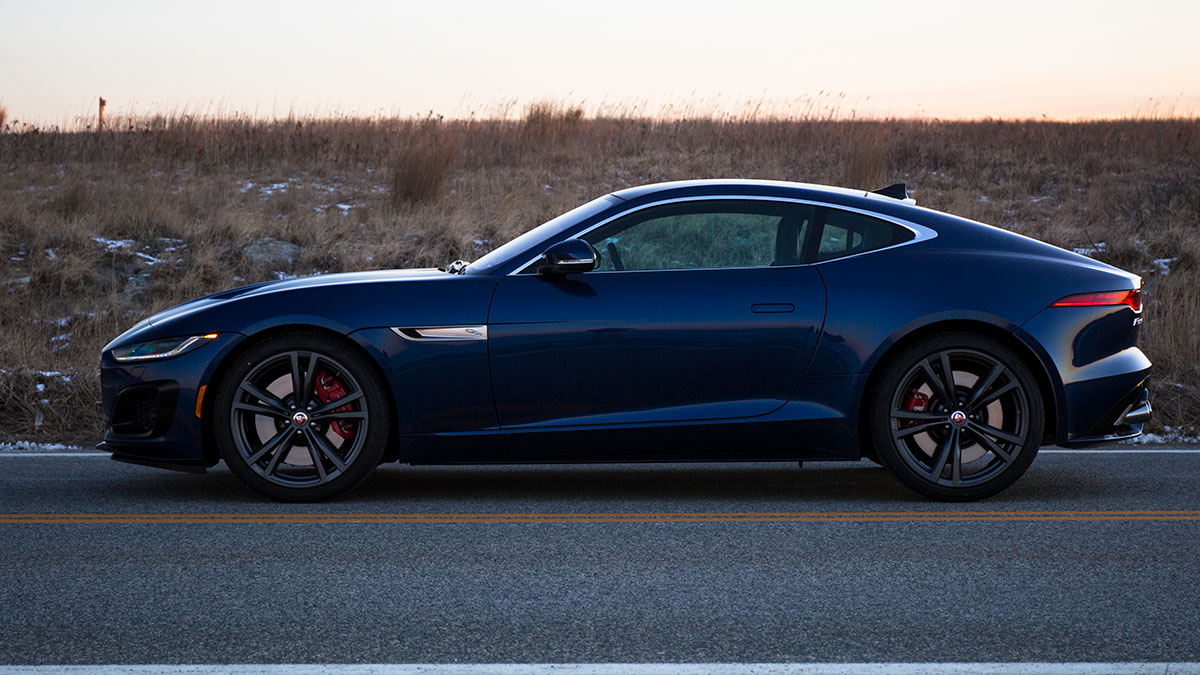 The muscularly feline silhouette of the 2024 Jaguar F-Type is not lost on us. 