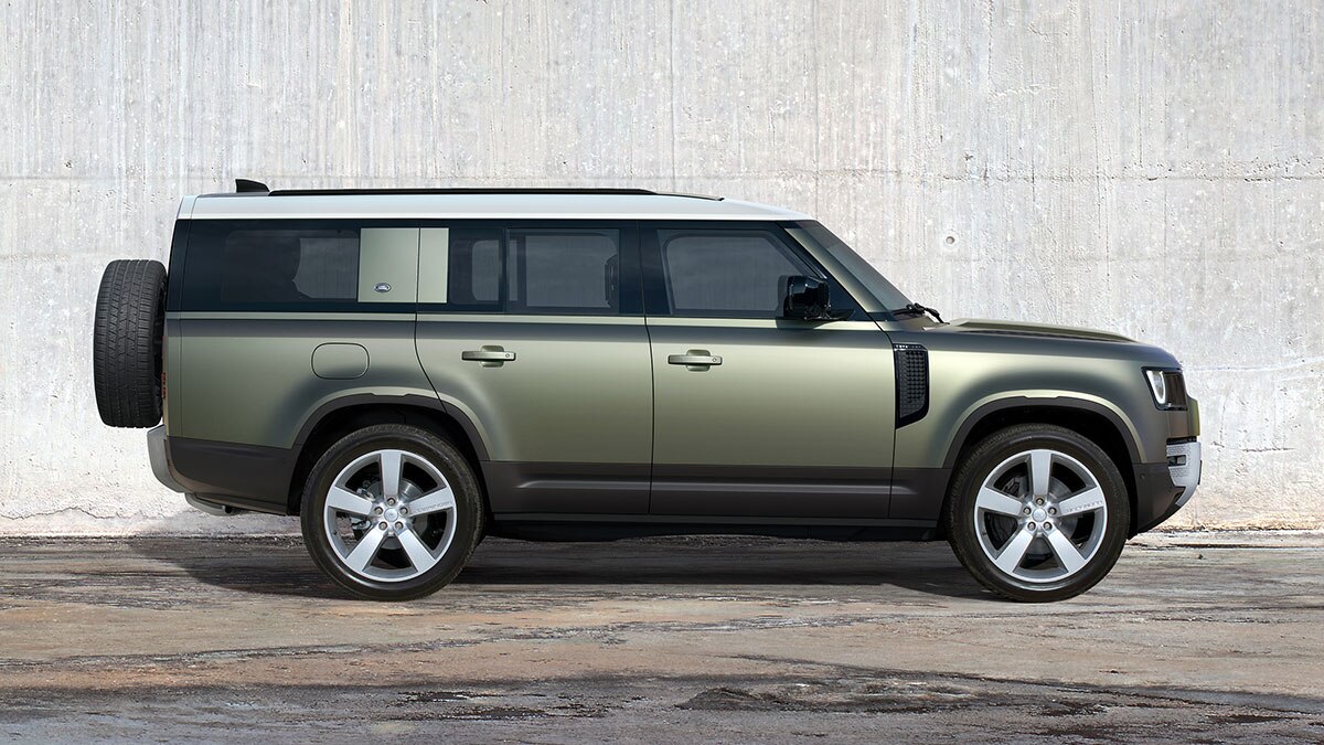 2024 Land Rover Defender 130