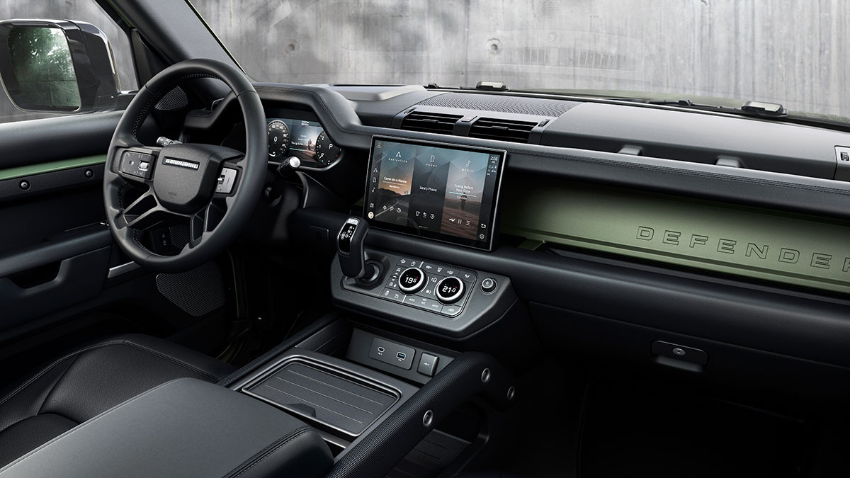 2024 Land Rover Defender 