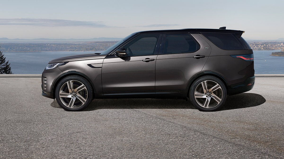 2024 Land Rover Discovery Metropolitan Edition