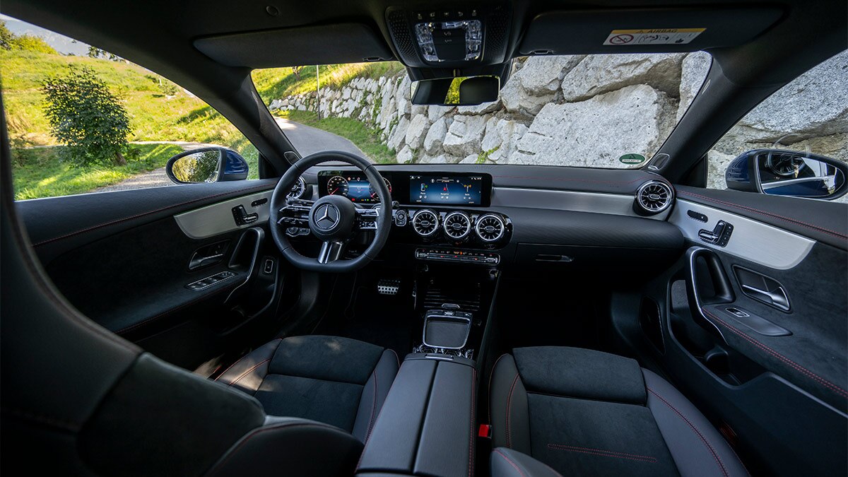 2024 Mercedes-Benz CLA