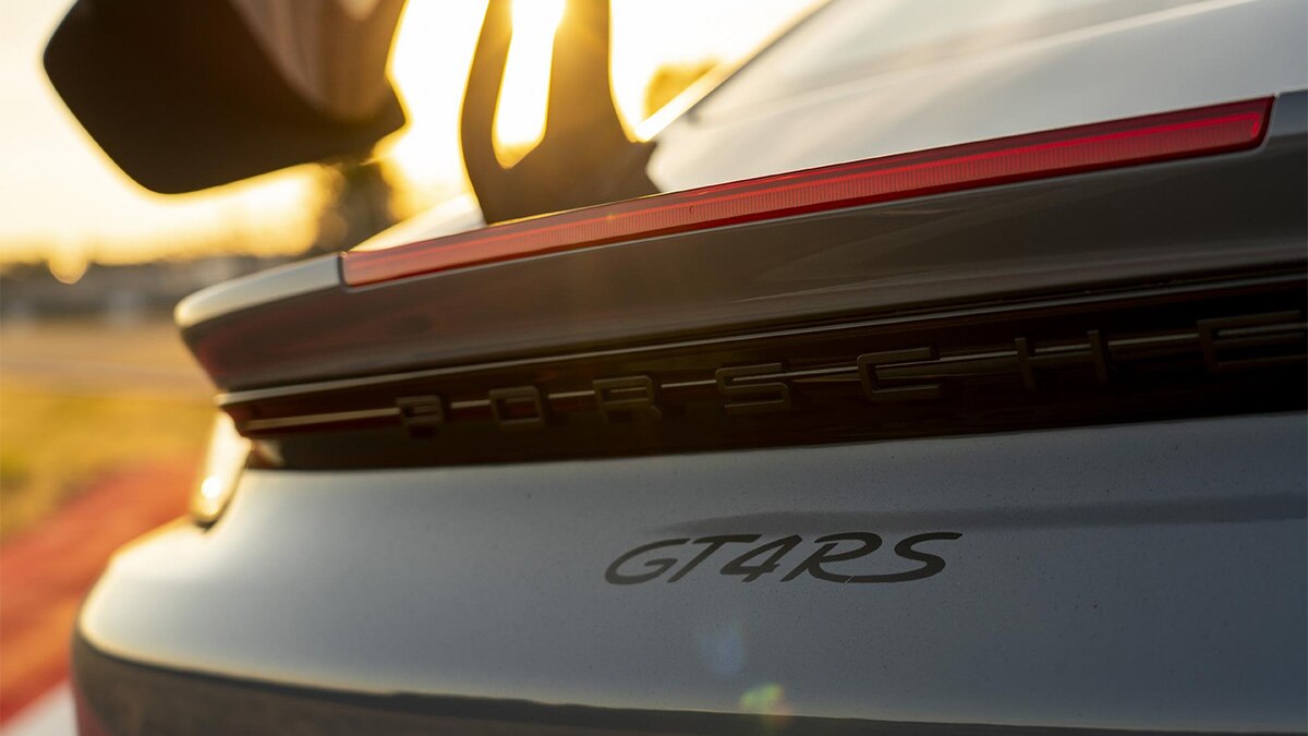 2024 Porsche 718 Cayman GT4 RS