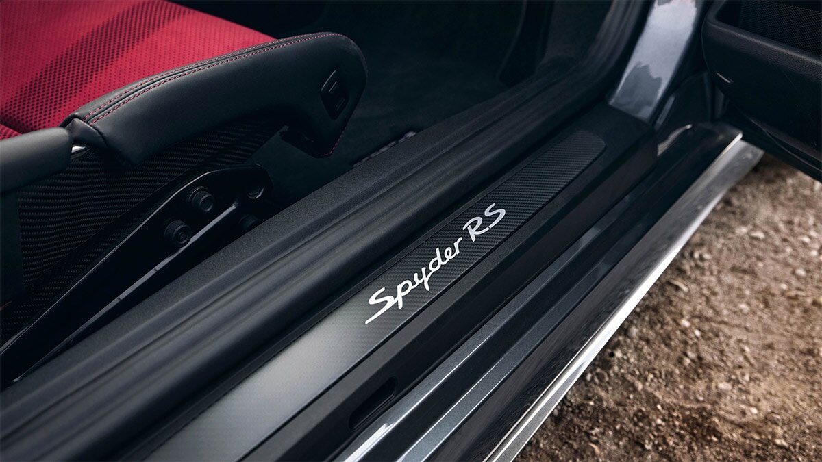 2024 Porsche 718 Spyder RS