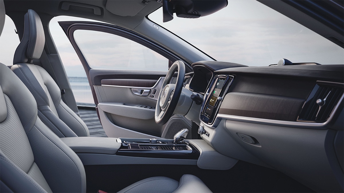 2024 Volvo S90 Choosing the Right Trim Autotrader