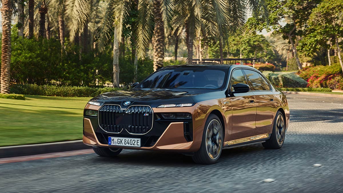 2024 BMW i7 M70