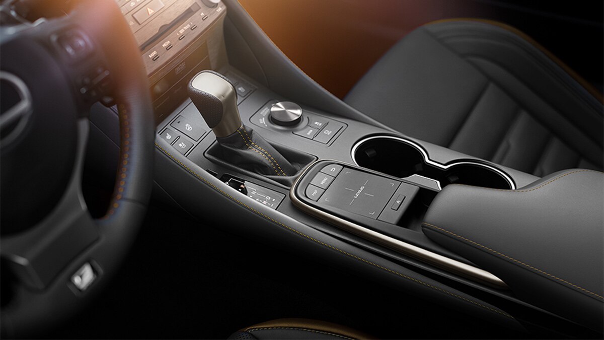2024 Lexus RC