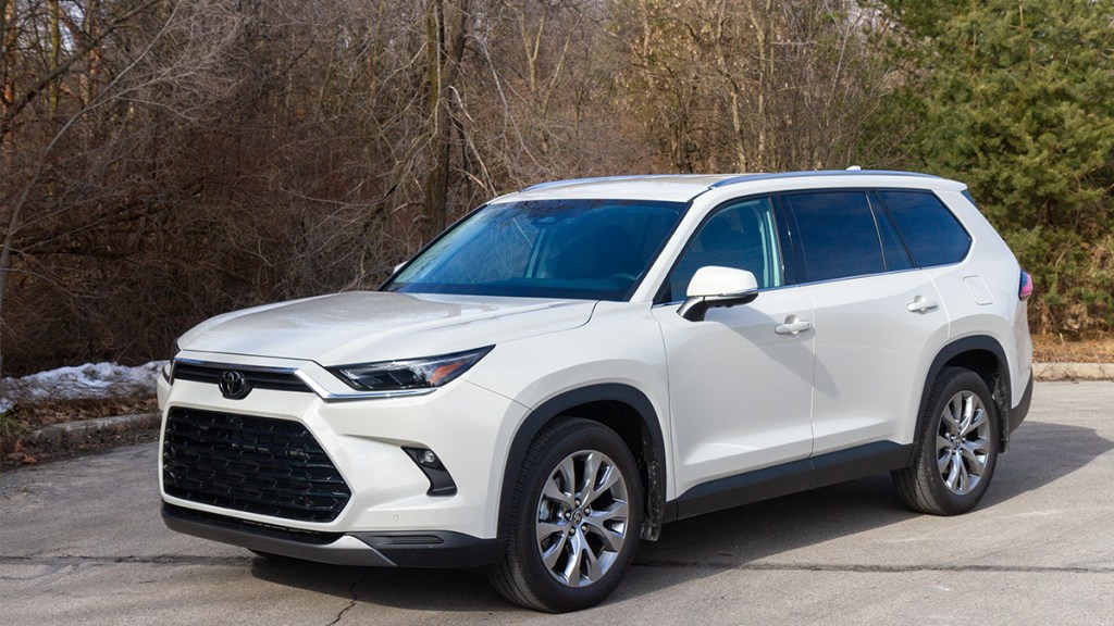 2024 Toyota Highlander