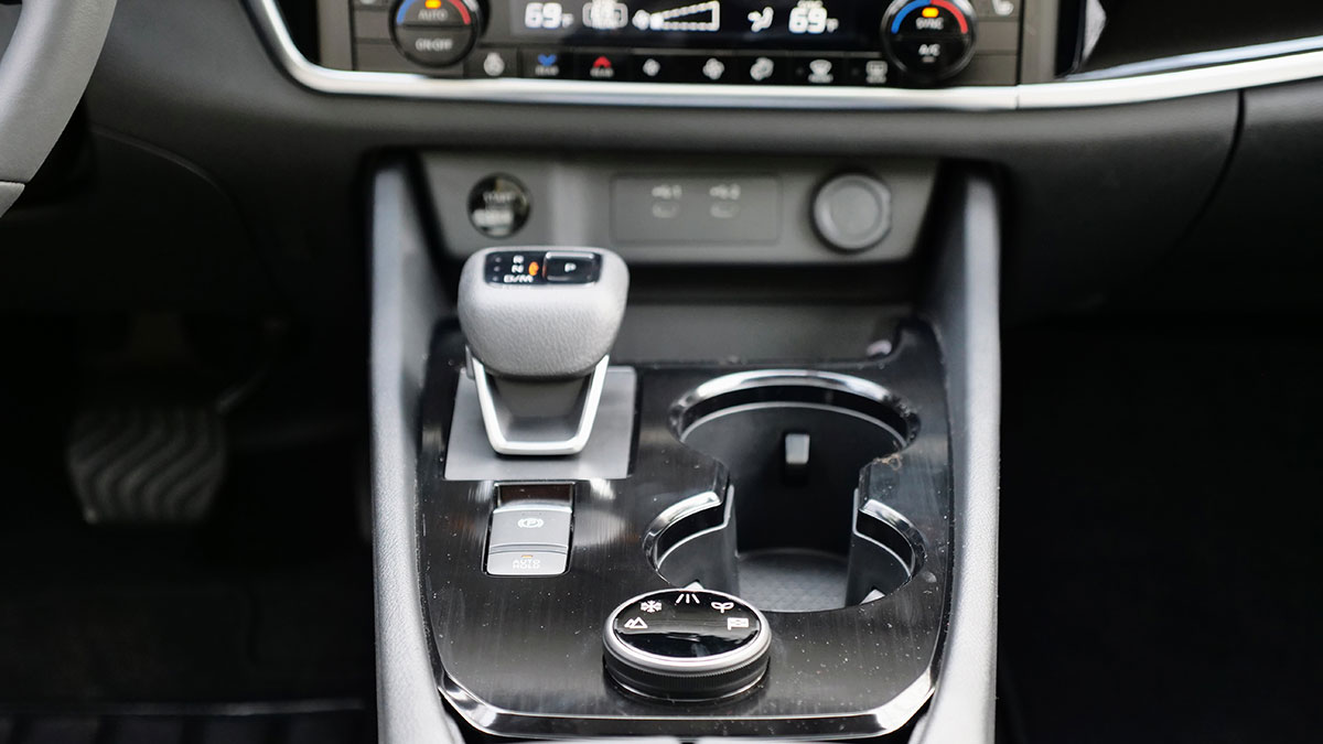 My Favorite 2024 Nissan Rogue Features Autotrader