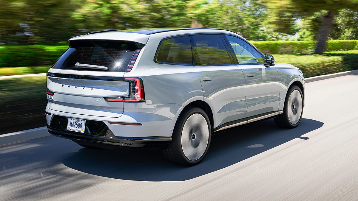 2025 Volvo EX90
