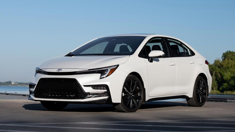 2025 Toyota Corolla in white.