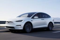 2019 Tesla model X in white