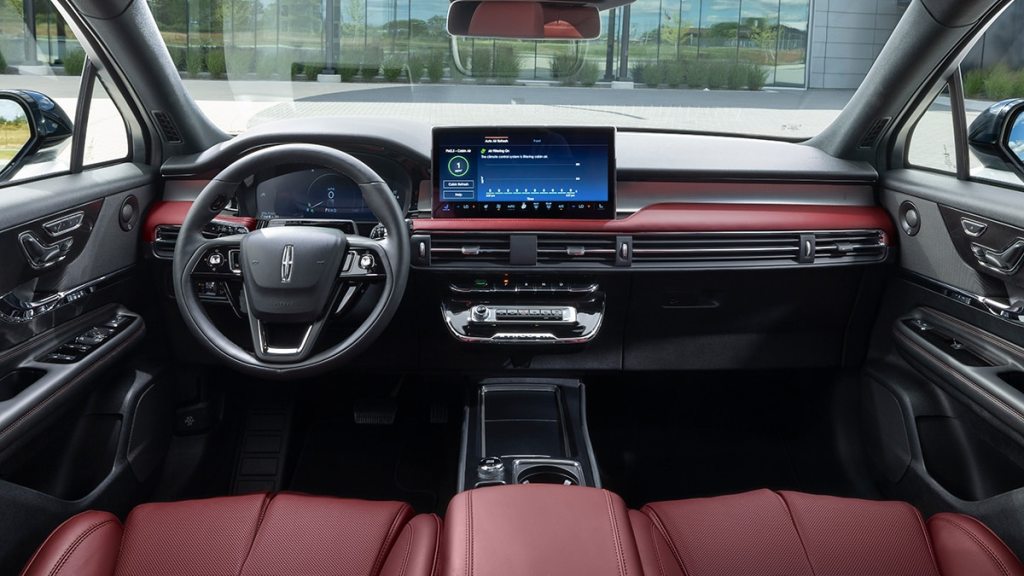 2025 Lincoln Corsair interior